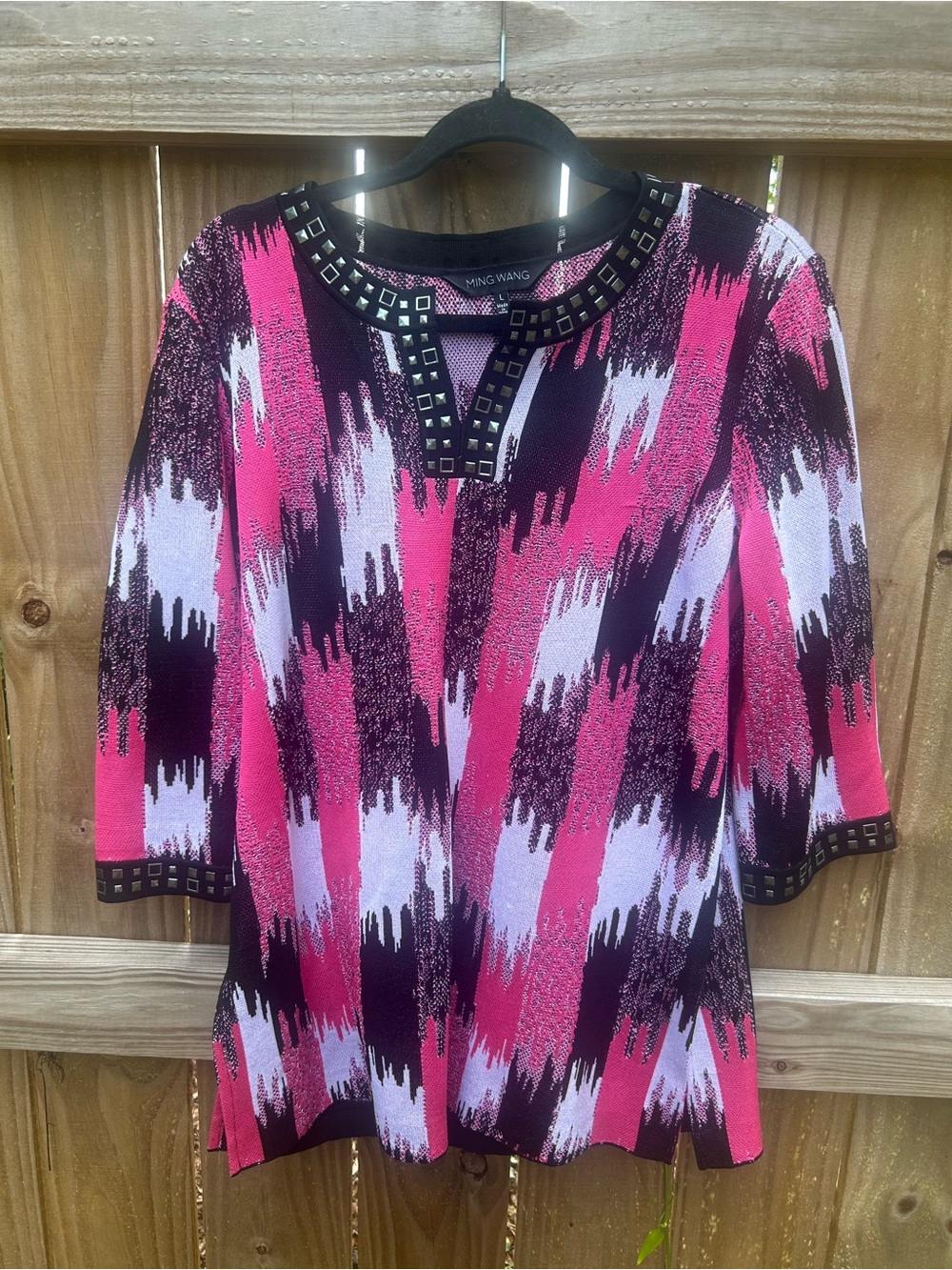 Ming Wang Hot Pink, Black & White Studded Top size large